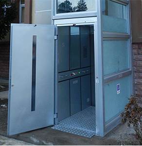 Behindertenhebebühnen für Gebäude