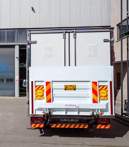 Çelik Kamyon Kuyruk Lifti