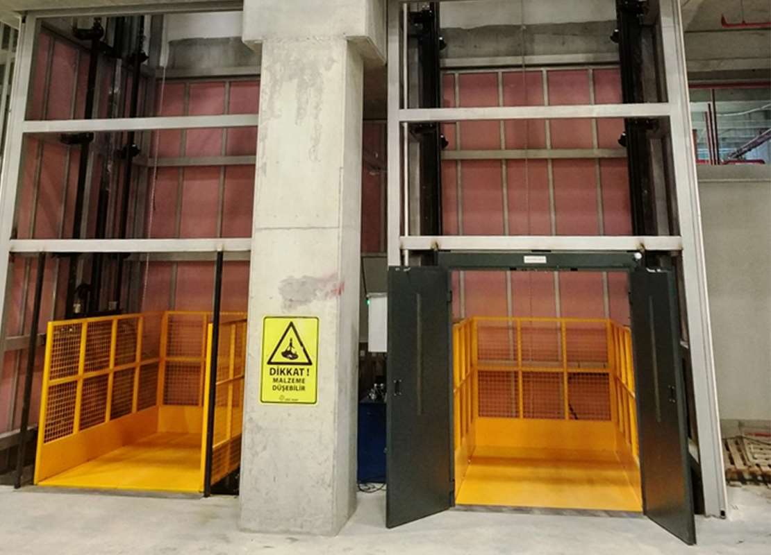 compact-load-lift-12.jpg