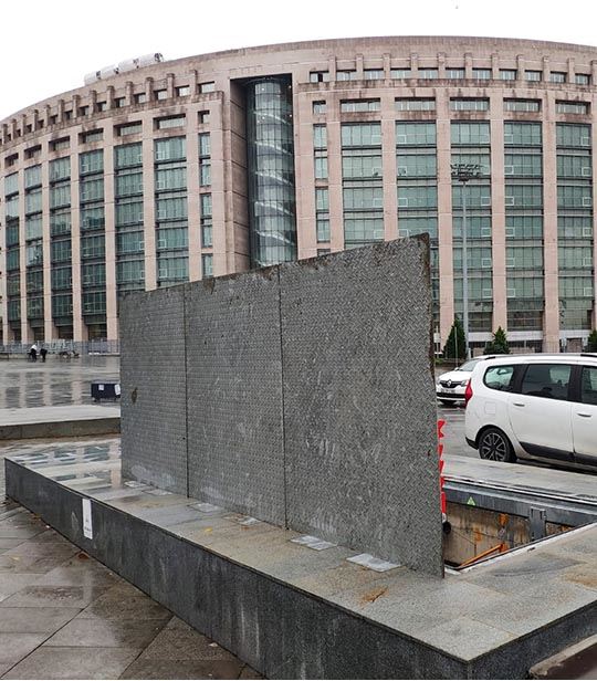 Hydraulic Access Covers