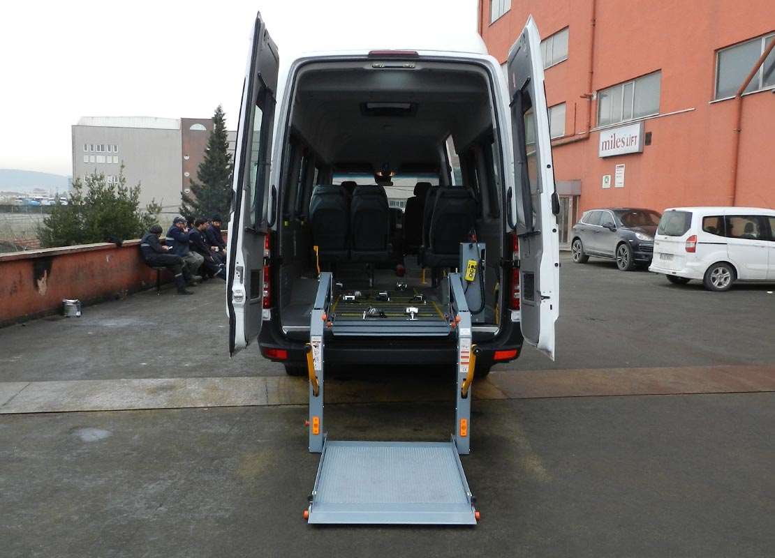 vehicle-type-disabled-lift-8.jpg